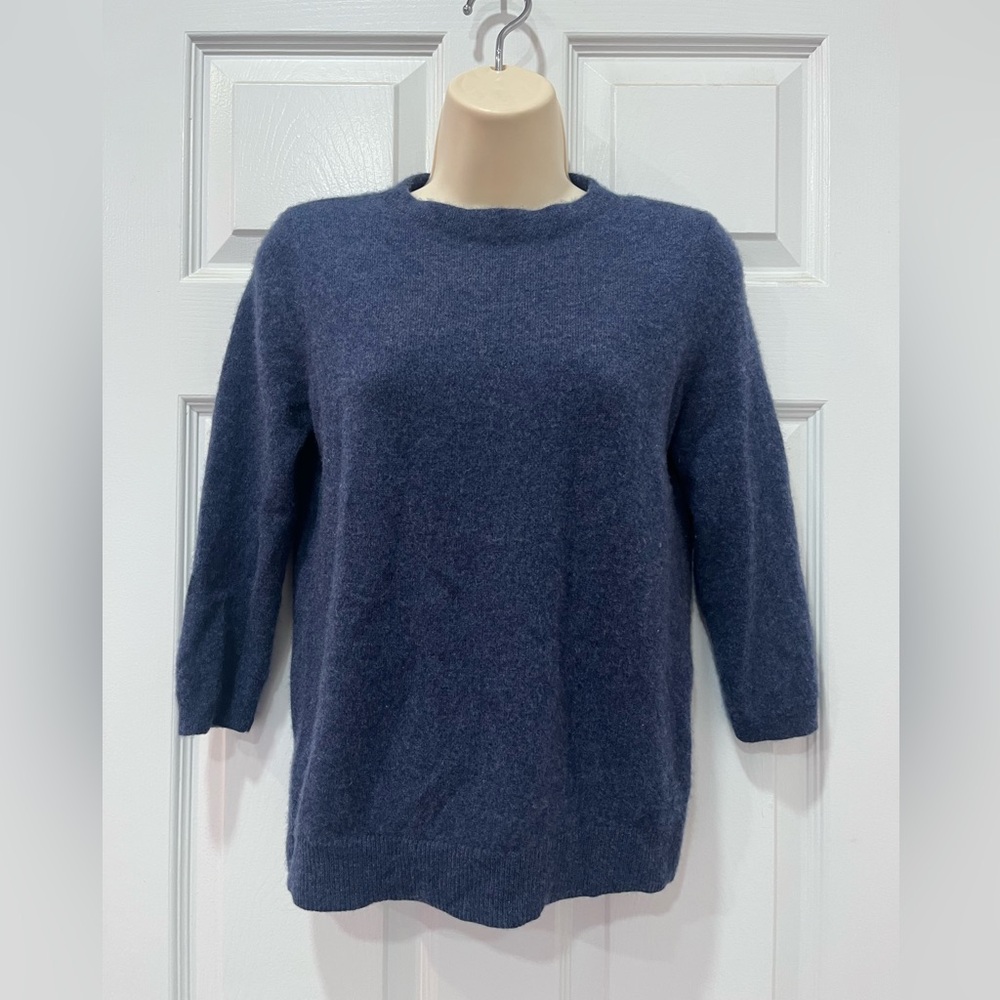 Talbots Audrey Cashmere Blue Sweater 3/4 sleeve - Medium Petite - EUC